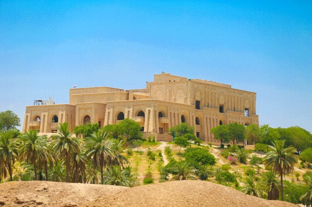 Palacio de Saddam Hussein en Babilonia. Foto de Mariam Khalifa Bris