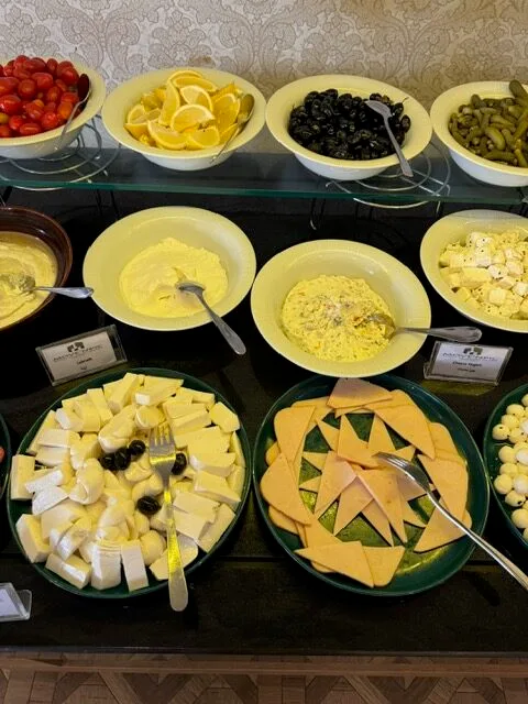 Desayuno en un Hotel de Irak. Foto de Mariam Khalifa Bris.