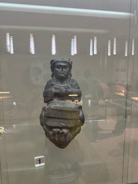 La diosa Bau 2210-2004 a.C. Museo Nacional de Irak