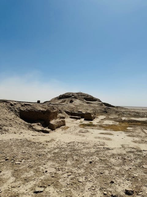 Zigurat de Uruk, Irak. Foto de Mariam Khalifa Bris.